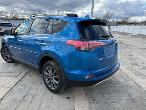 Toyota RAV4 2017 год Тирасполь Тирасполь