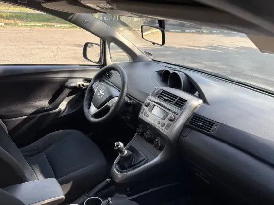 Toyota Corolla Verso 2010 год Тирасполь Тирасполь