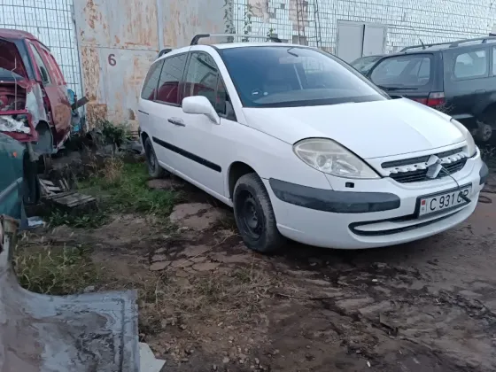 Citroen C8, Peugeot 807, Fiat Ulysse 2002 г 2,0 бензин механика Тирасполь