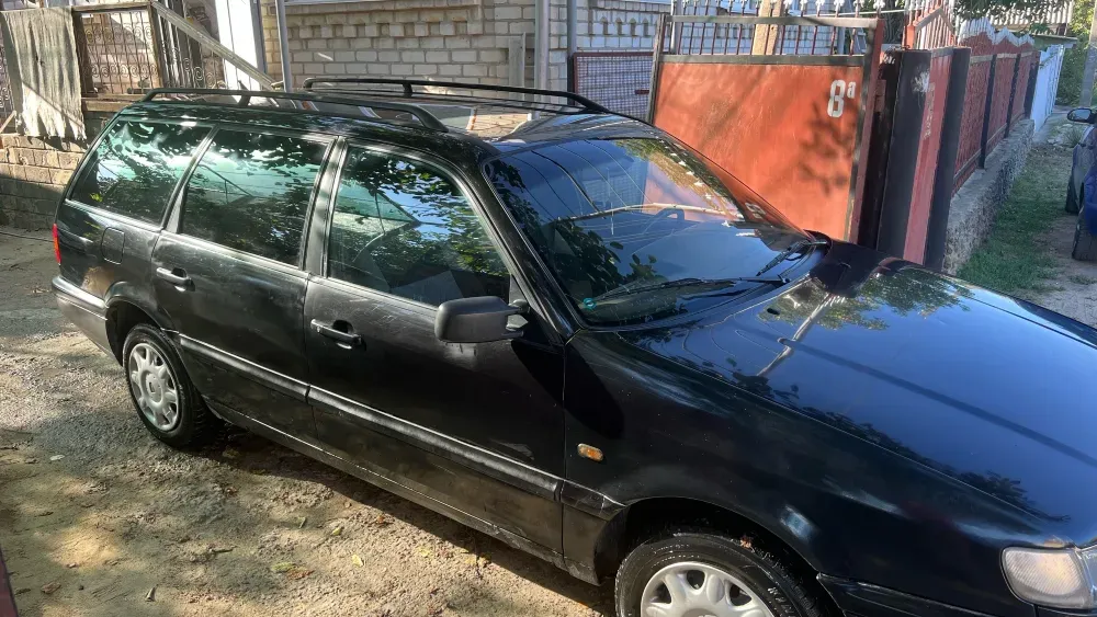 Volkswagen Passat 1995 год Григориополь Григориополь - изображение 3