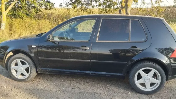 Volkswagen Golf 2004 год Дубоссары Дубоссары