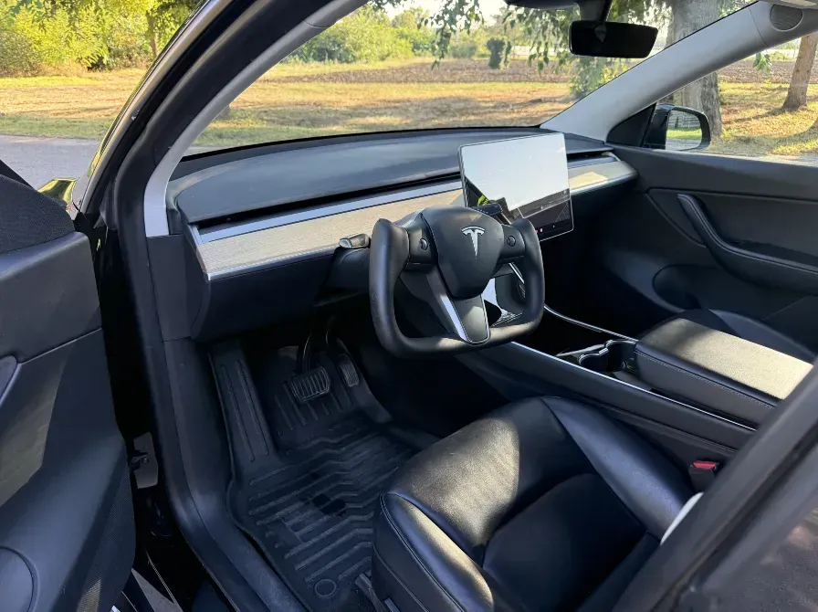 Tesla Model Y 2020 год Тирасполь Тирасполь - изображение 5