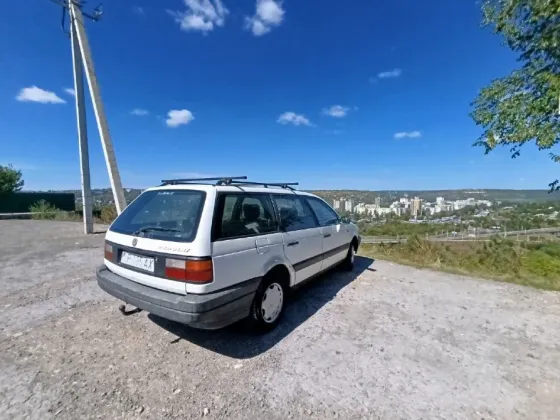 Volkswagen Passat 1991 год Рыбница Рыбница
