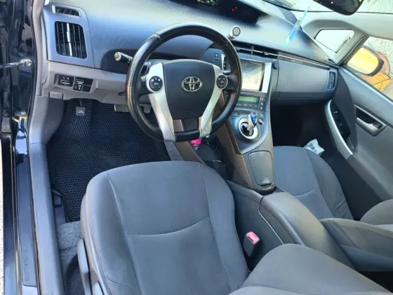 Toyota Prius 2011 год Днестровск Днестровск