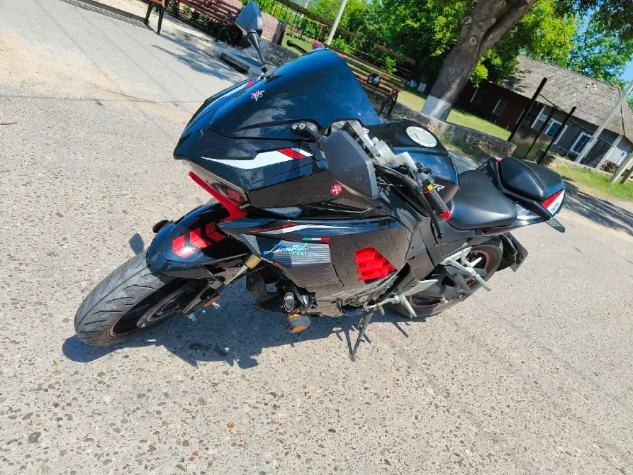 Продам мотоцикл Viper f5 550 Каменка - изображение 2
