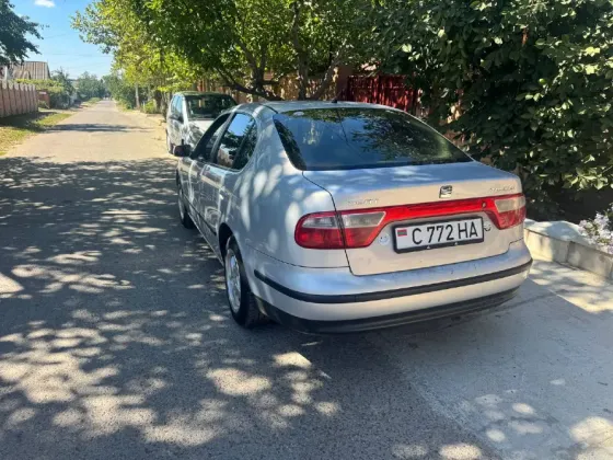 Volkswagen Golf 2002 год Тирасполь Тирасполь