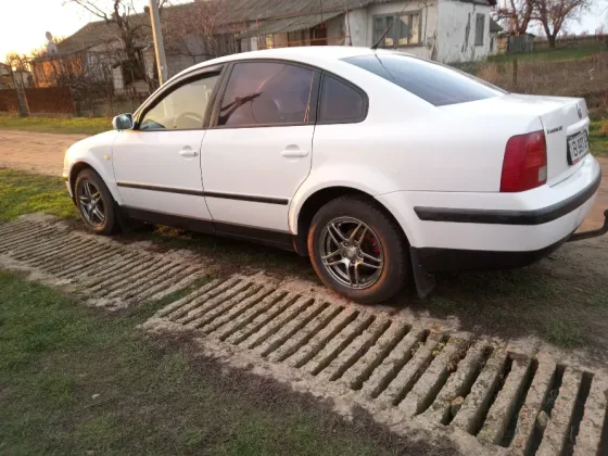 Volkswagen Passat 1999 год Григориополь Григориополь