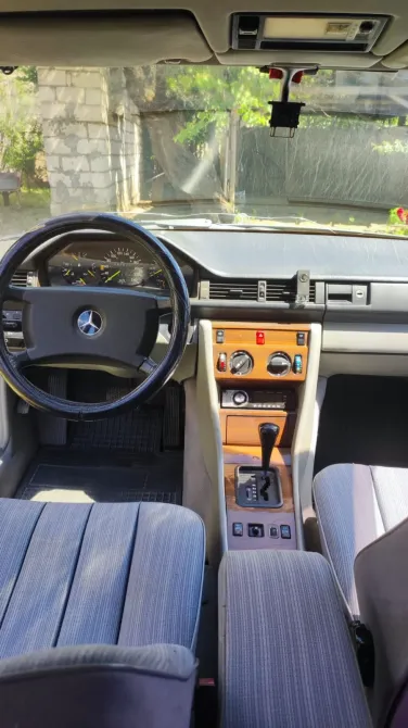 Mercedes W124 1988 год Тирасполь Тирасполь - изображение 5