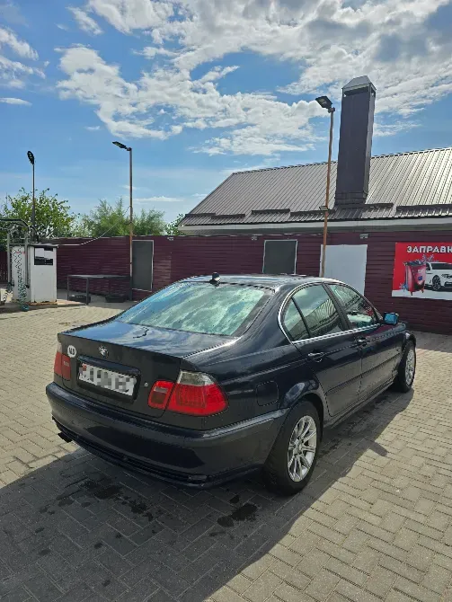 BMW 3 Series 2001 год Бендеры Bender - fotografie 3