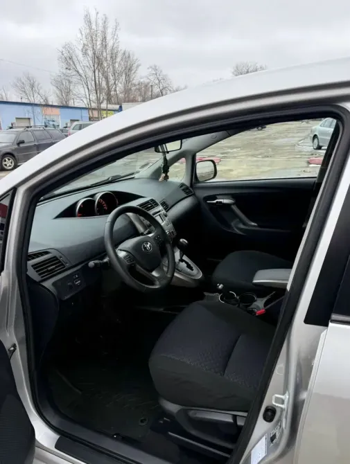 Toyota Verso 2009 год Рыбница Рыбница - изображение 5