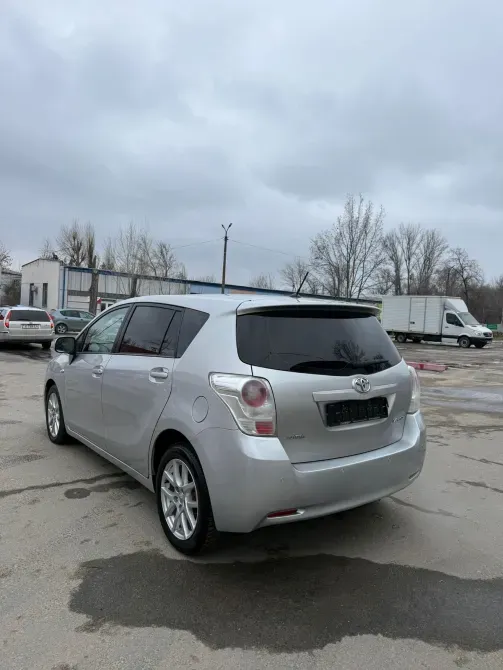 Toyota Verso 2009 год Рыбница Рыбница - изображение 3