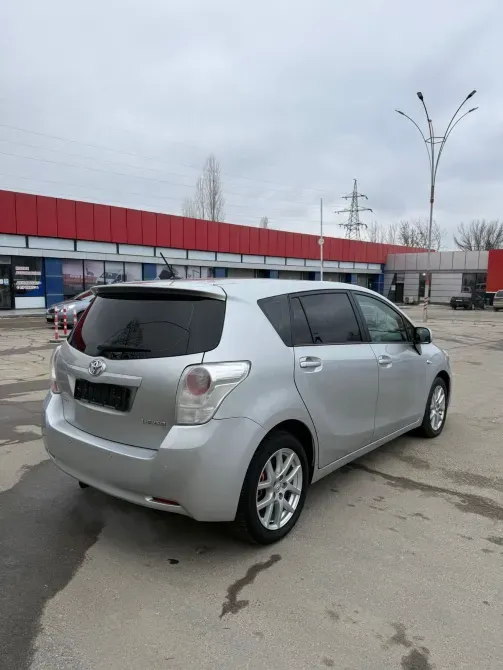 Toyota Verso 2009 год Рыбница Рыбница - изображение 4