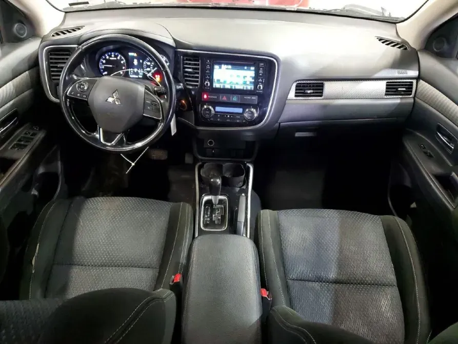 Mitsubishi Outlander 2017 год Тирасполь Tiraspol - fotografie 6