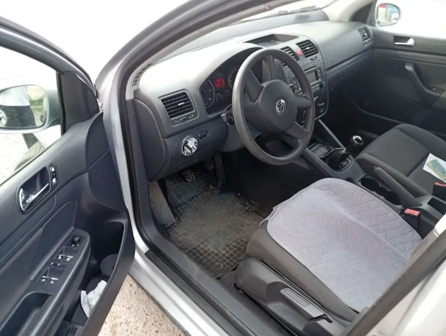 Volkswagen Golf 2005 год Тирасполь Tiraspol - fotografie 4