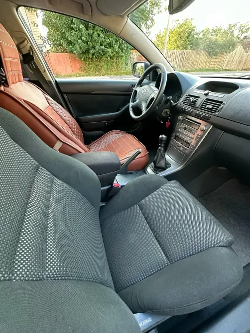 Toyota Avensis 2006 год Рыбница Рыбница - изображение 2