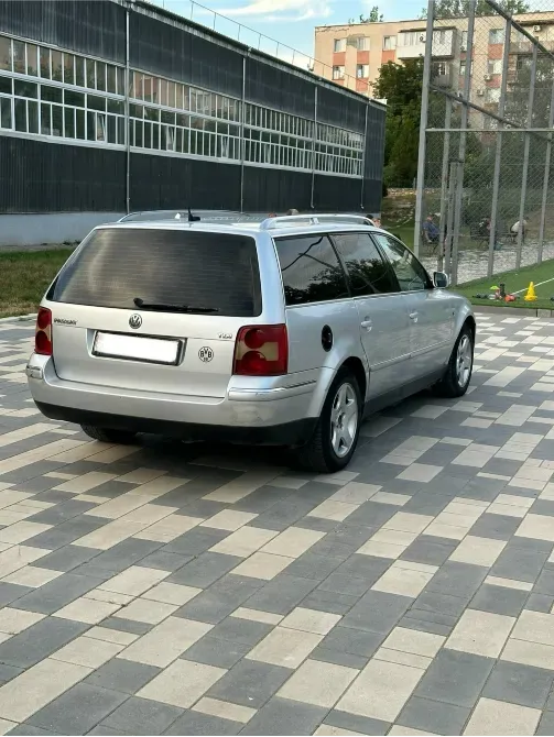 Volkswagen Passat 2003 год Рыбница Рыбница - изображение 2