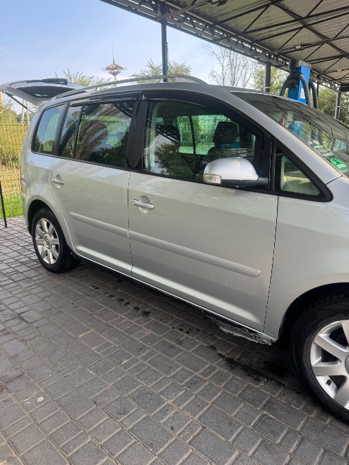 Volkswagen Touran 2005 год Тирасполь Тирасполь - изображение 2