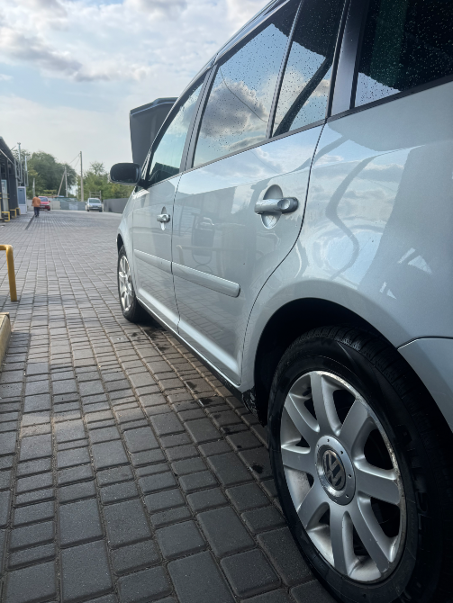 Volkswagen Touran 2005 год Тирасполь Тирасполь - изображение 4