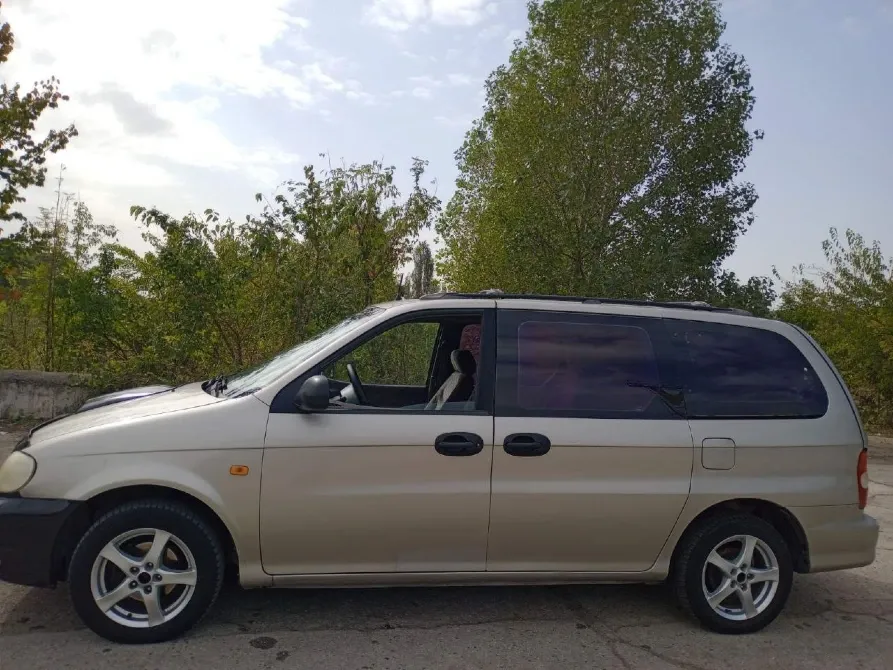 Kia Carnival 1999 год Рыбница Рыбница - изображение 3
