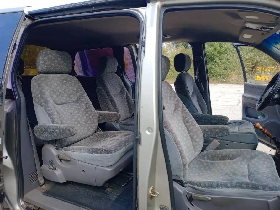 Kia Carnival 1999 год Рыбница Рыбница - изображение 5