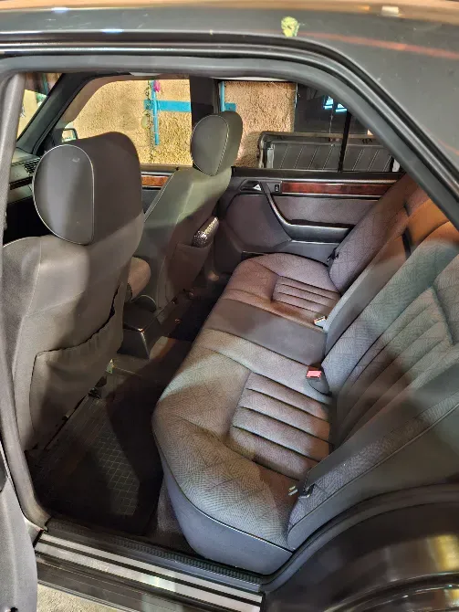 Mercedes E-Class 1994 год Тирасполь Tiraspol - fotografie 4