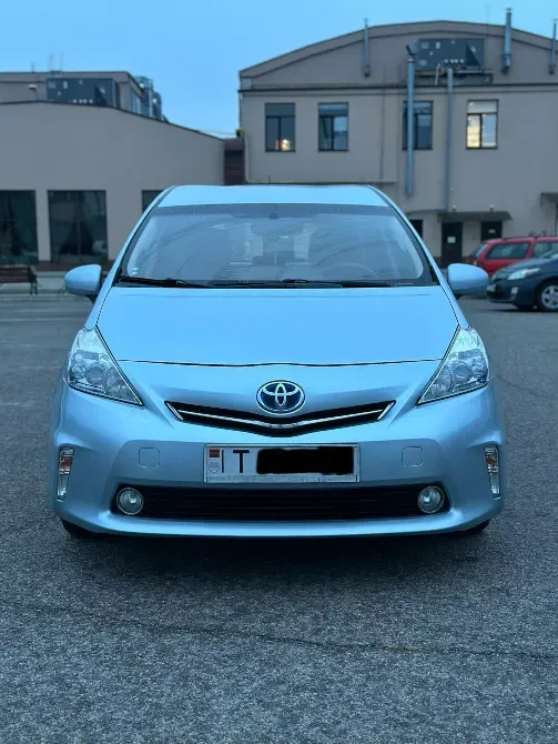 Toyota Prius V 2012 год Тирасполь Тирасполь - изображение 2