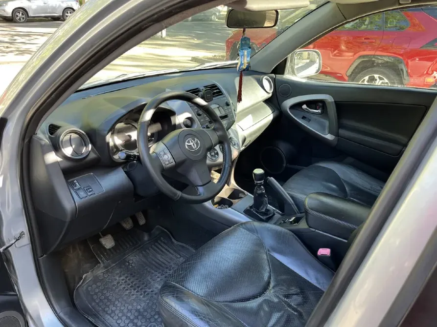 Toyota RAV4 2007 год Тирасполь Tiraspol - fotografie 3
