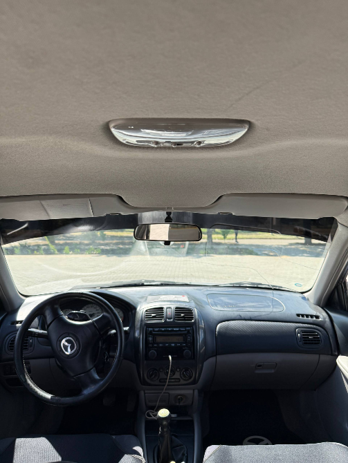 Mazda 323 2003 год Тирасполь Tiraspol - fotografie 4