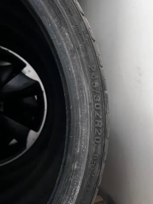 Продам резину ПАРА 245/30R20 Tiraspol - fotografie 2