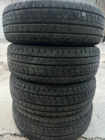 Продам Резину 235/60р18 Тирасполь