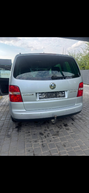 Volkswagen Touran 2005 год Тирасполь Тирасполь - изображение 2
