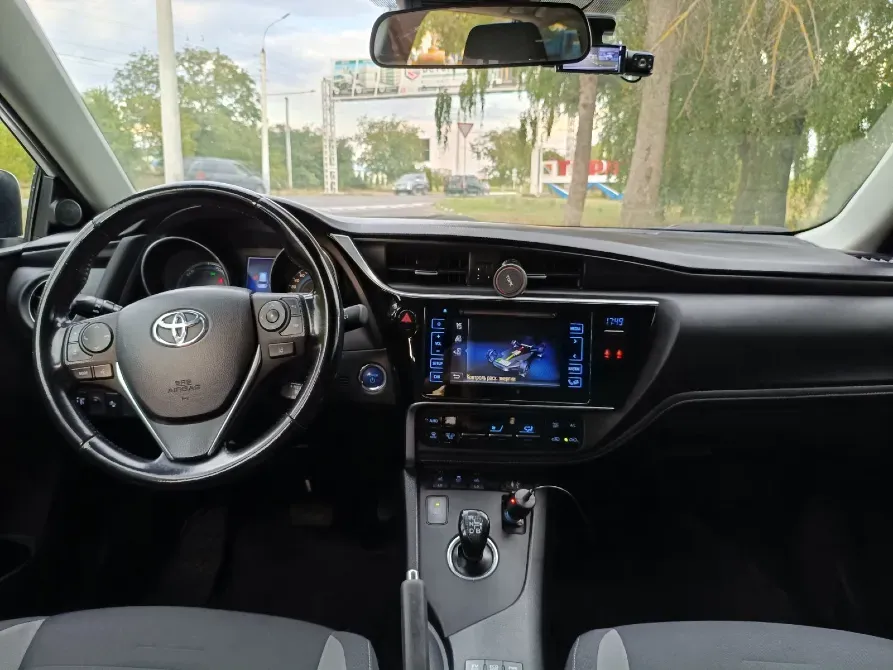 Toyota Auris 2016 год Тирасполь Тирасполь - изображение 7