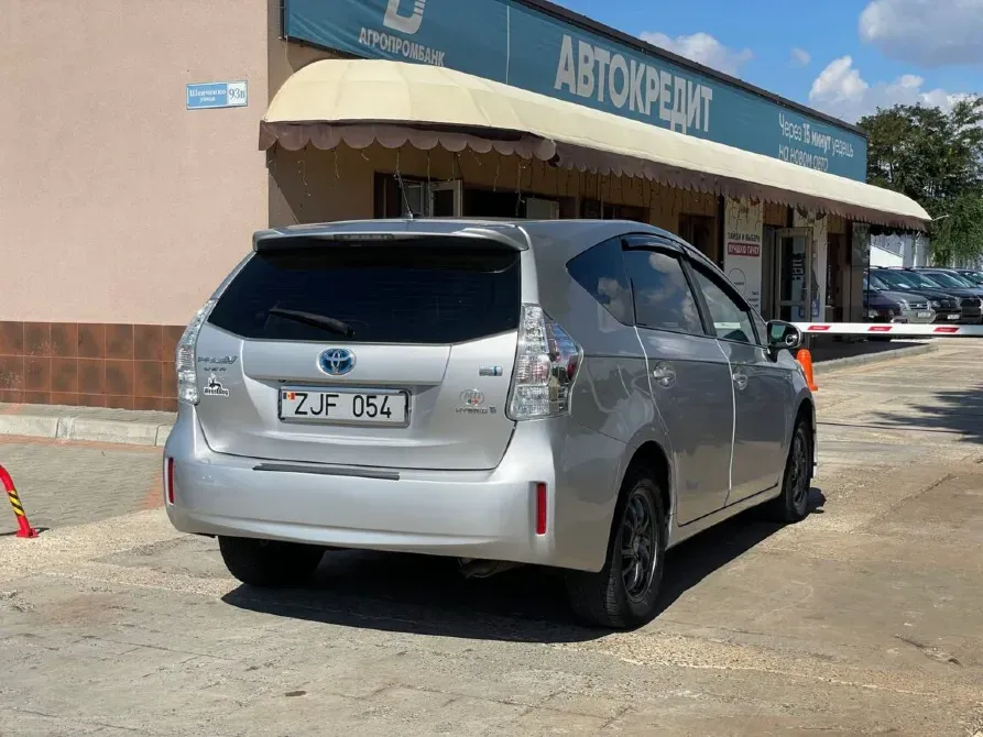 Toyota Prius 2013 год Тирасполь Тирасполь - изображение 3