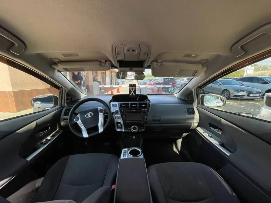 Toyota Prius 2013 год Тирасполь Тирасполь - изображение 4