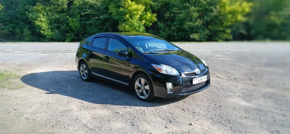 Toyota Prius 2010 год Каменка Каменка - изображение 2