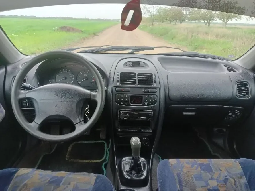 Mitsubishi Carisma 1998 год Тирасполь Тирасполь - изображение 7