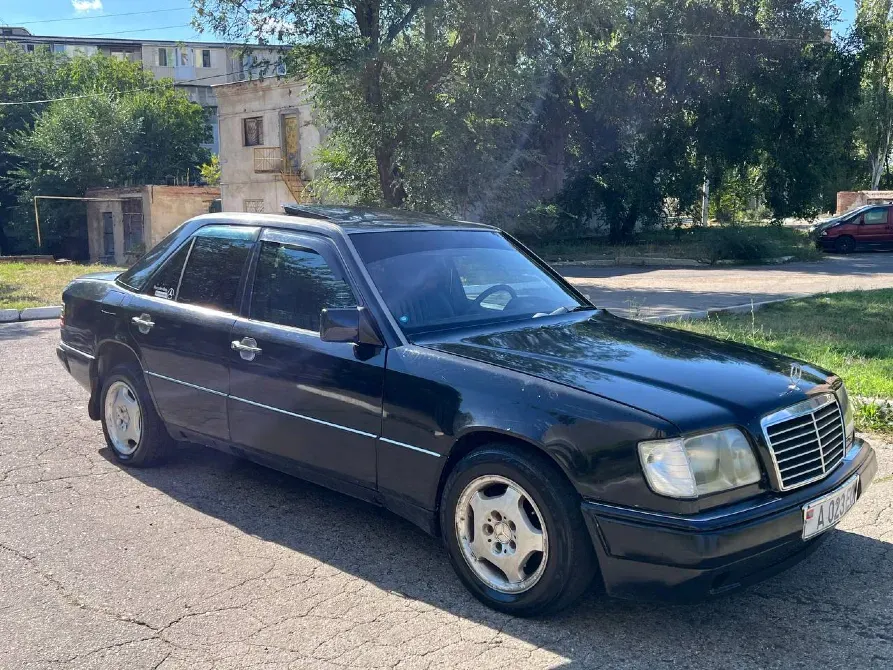 Mercedes E-Class 1994 год Тирасполь Tiraspol - fotografie 2