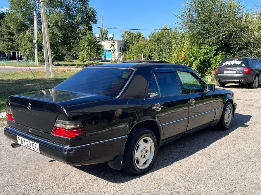 Mercedes E-Class 1994 год Тирасполь Tiraspol - fotografie 4