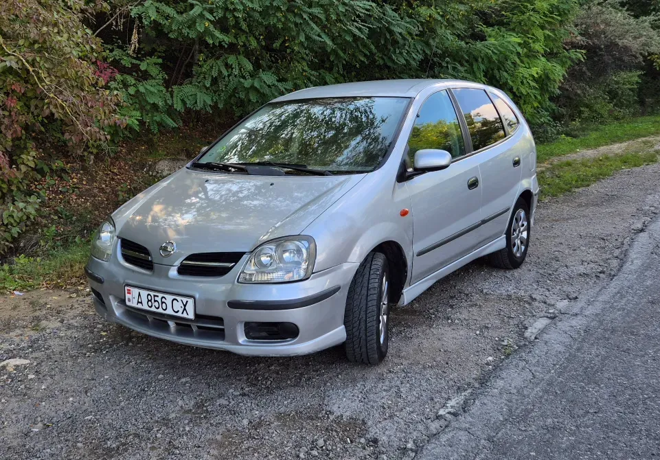 Nissan Almera Tino 2000 год Рыбница Рыбница - изображение 2