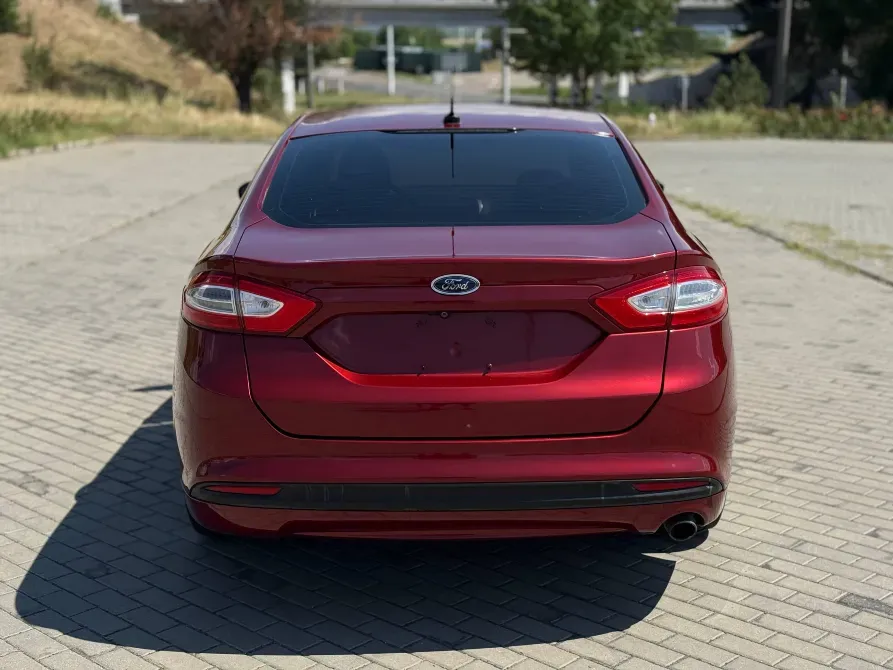 Ford Fusion 2013 год Бендеры Бендеры - изображение 5