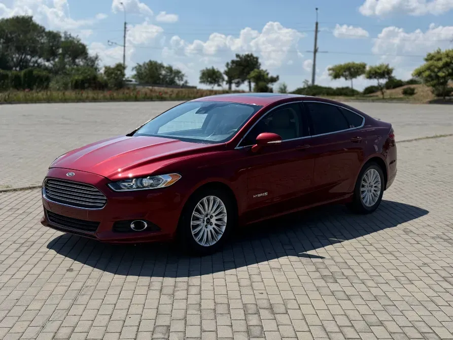 Ford Fusion 2013 год Бендеры Бендеры - изображение 1