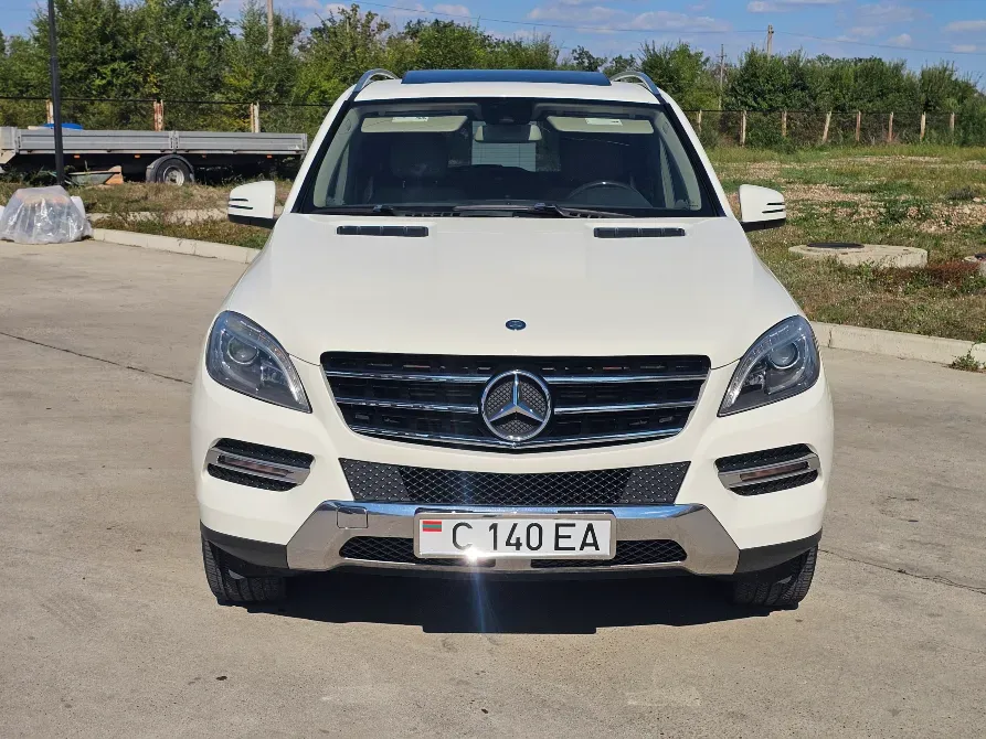 Mercedes M-Class 2013 год Тирасполь Tiraspol - fotografie 1