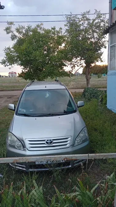 Toyota Avensis Verso 2001 год Тирасполь Тирасполь - изображение 4