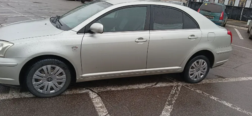 Toyota Avensis 2004 год Бендеры Bender - fotografie 4