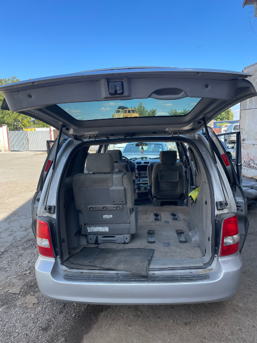 Kia Carnival 2005 год Бендеры Бендеры - изображение 3