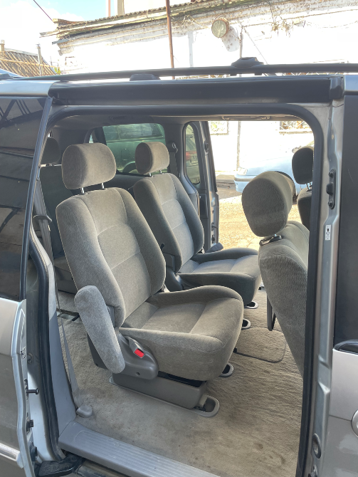 Kia Carnival 2005 год Бендеры Бендеры - изображение 4