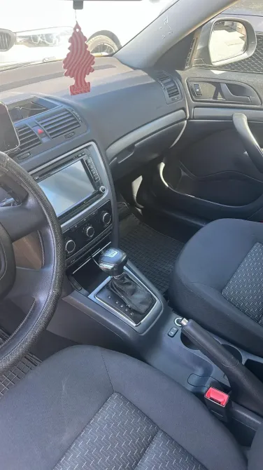 Skoda Octavia 2011 год Рыбница Рыбница - изображение 4