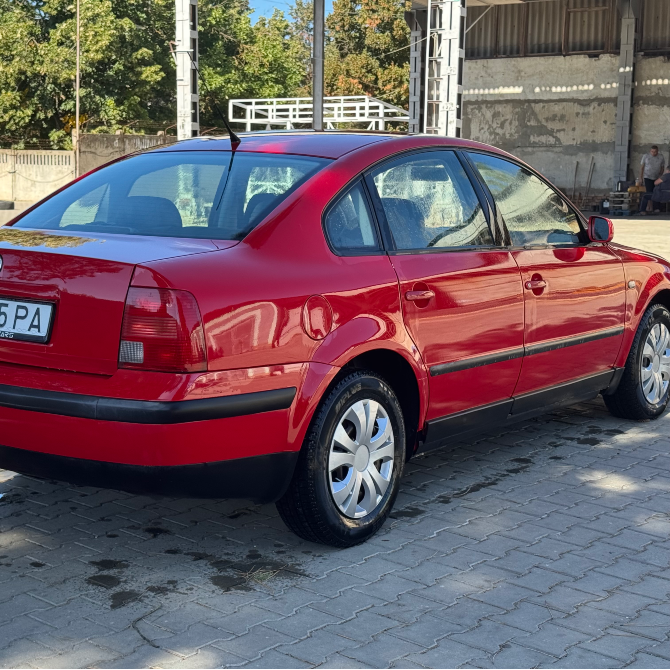 Volkswagen Passat 2000 год Тирасполь Тирасполь - изображение 3