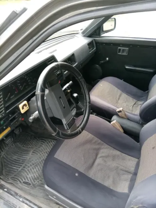 Nissan Sunny 1986 год Рыбница Рыбница - изображение 4
