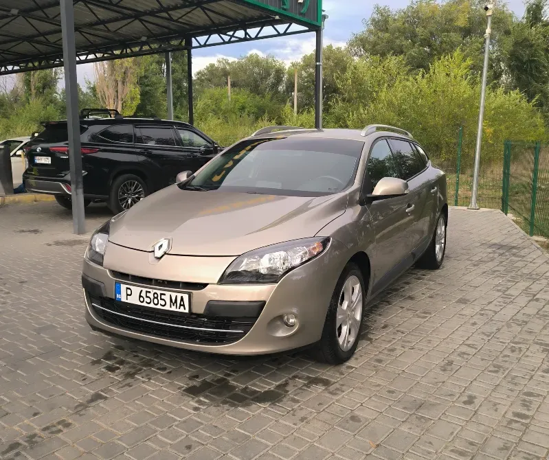 Renault Megane 2011 год Тирасполь Tiraspol - fotografie 5